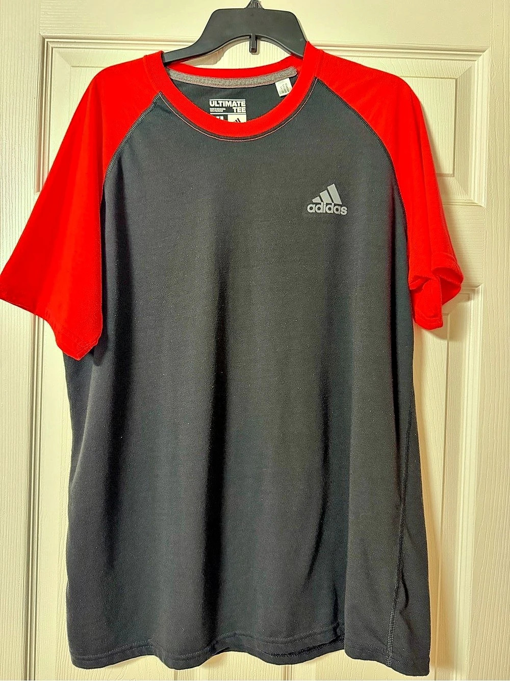 adidas Ultimate Tee Men's Black & Red Polyester Tee Size XL Like New